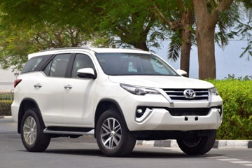 Fortuner Car Rentals Service